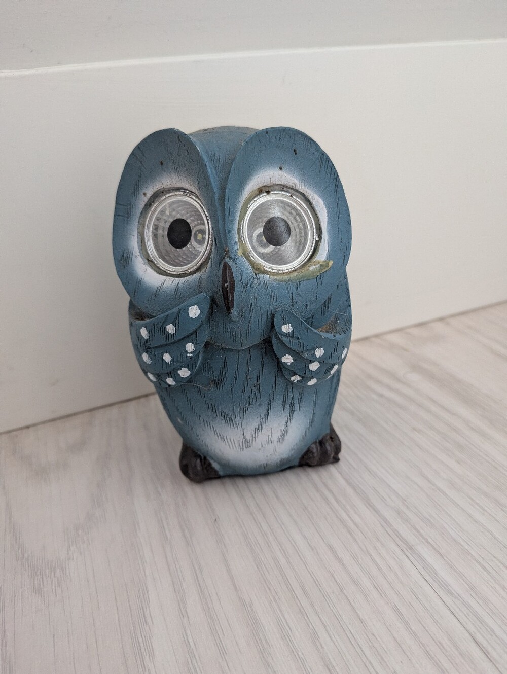 Solar Powered Garden Owl Lantern Gnome